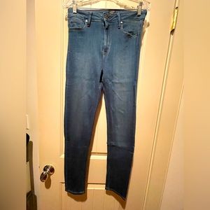 JustBlack size 29 High Rise Skinny Jeans